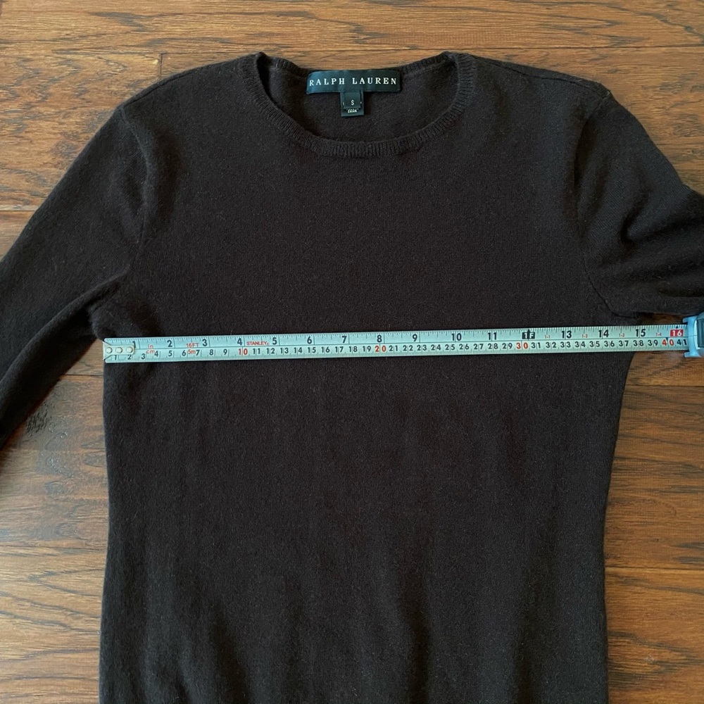 SOLD. Ralph Lauren Cashmere Sweater - Picture 3 of 8